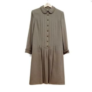 極美品 ハナエモリ モノクロフィルムの美しいセットアップ ボタニカル 半袖 極美品 ハナエモリ モノクロフィルムの美しいセットアップ ボタニカル 半袖