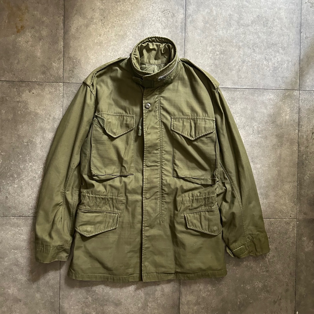 中古】a.v.v オリーブ ミリタリージャケット 見にくかっ 中古】a.v.v オリーブ ミリタリージャケット 見にくかっ