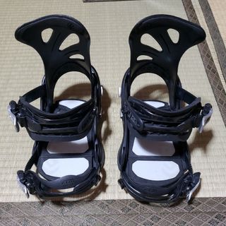 【美品_即日発送】スノーボード ビンディング FLUX GS XSサイズ 【美品_即日発送】スノーボード ビンディング FLUX GS XSサイズ