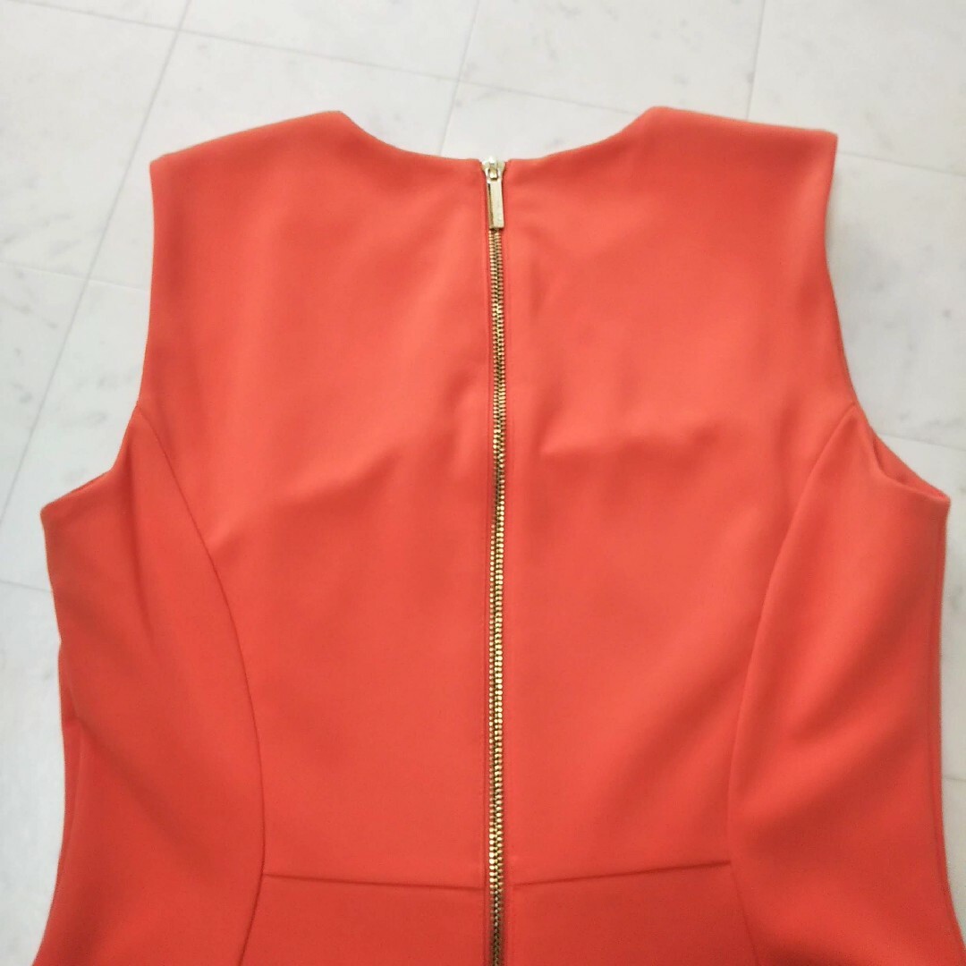 Calvin Klein(カルバンクライン)の8823様専用【Calvin Klein】ノースリーブ ワンピース 6 M レディースのワンピース(ひざ丈ワンピース)の商品写真