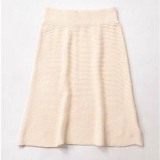 トランテアンソンドゥモード(31 Sons de mode)の【新品タグ付き】 31 sons de mode ニットスカート　ピンクベージュ(ひざ丈スカート)
