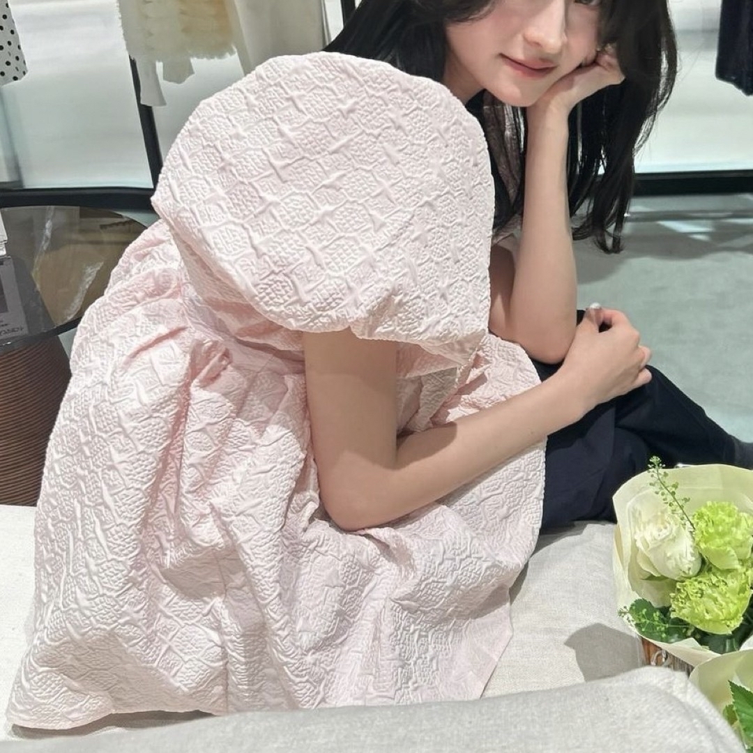 新品タグ付き☆Bibiy ビビィ☆ トップス☆EMILY PUFF TOP 新品タグ付き☆Bibiy ビビィ☆ トップス☆EMILY PUFF TOP