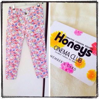 ハニーズ(HONEYS)のHoneys小花柄パンツ＆ポイントカード(カジュアルパンツ)