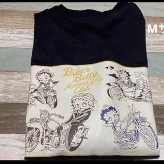 Betty Boop  バックプリントTシャツ(Tシャツ(半袖/袖なし))