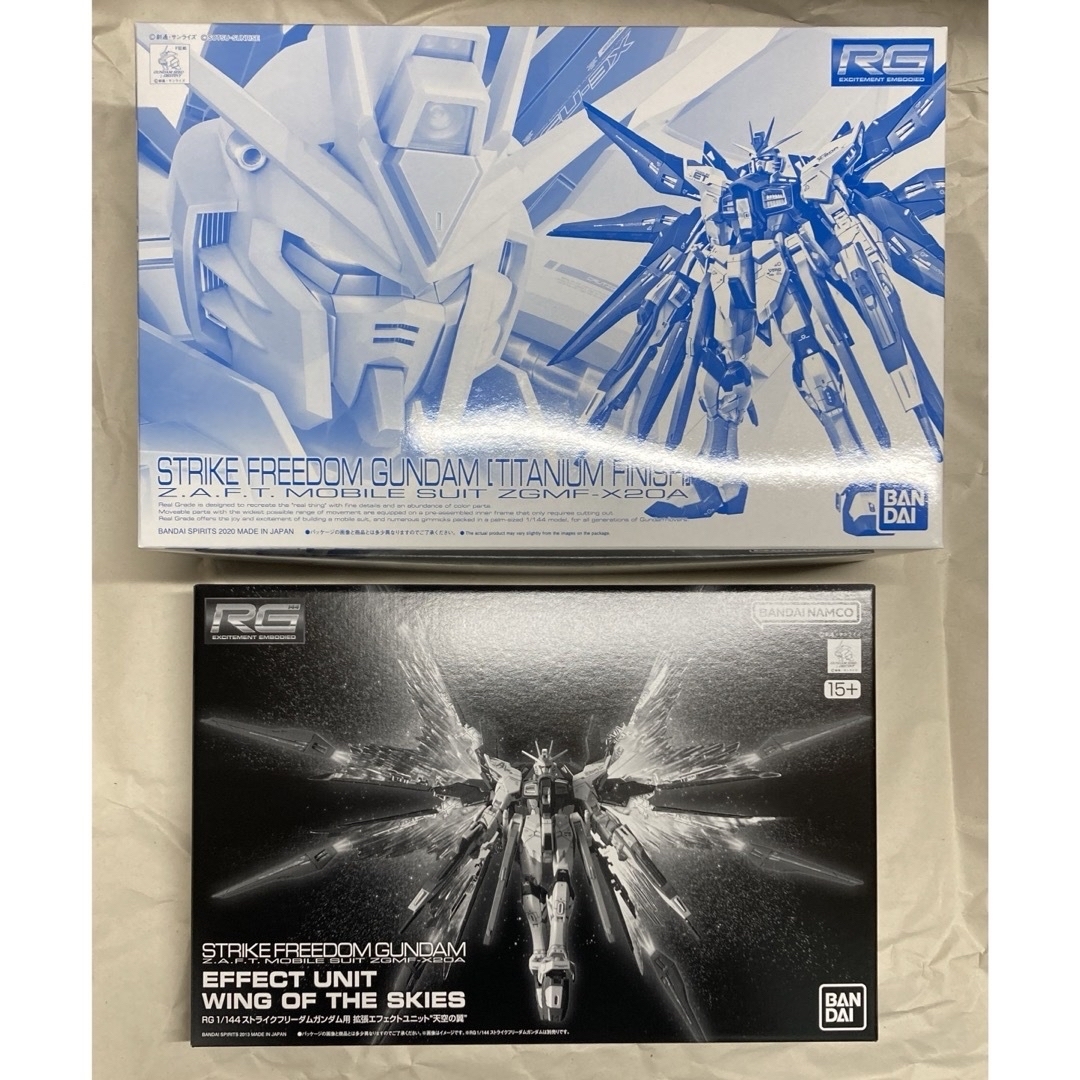 RG ストライクフリーダムガンダム チタニウムフィニッシュ + RG ストライクフリーダムガンダム チタニウムフィニッシュ +