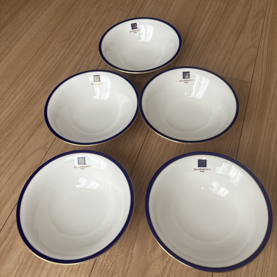 GIVENCHY(ジバンシィ)のGIVENCHY ジバンシー ファイブボールセット 洋食器 インテリア/住まい/日用品のキッチン/食器(食器)の商品写真