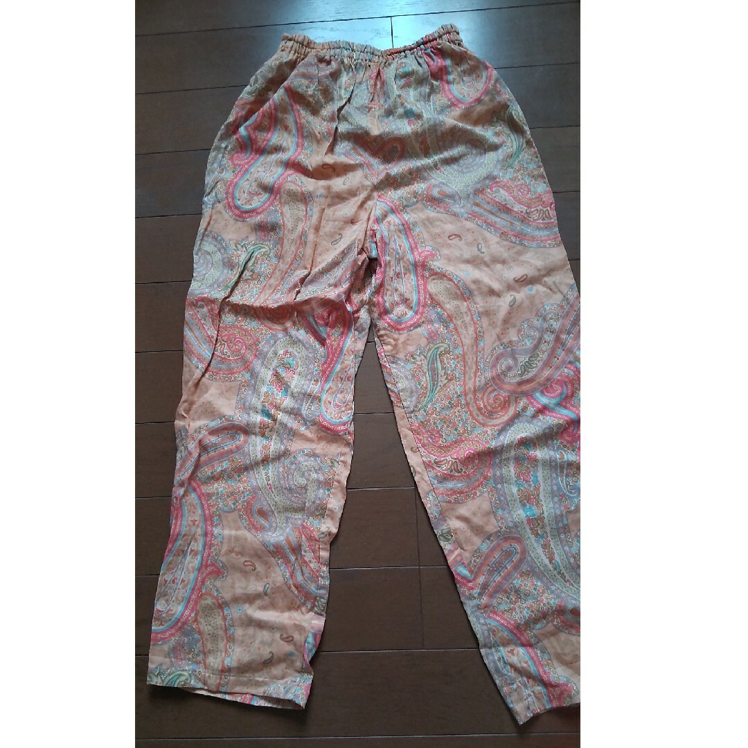ETRO - エトロ パジャマ 寝具 未使用に近いの通販 by いんぺり ETRO - エトロ パジャマ 寝具 未使用に近いの通販 by いんぺり