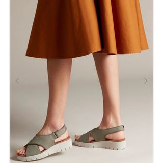 クラークス(Clarks)の⚘ Clarks  Un Karely Hail  （セージヌバック(サンダル)