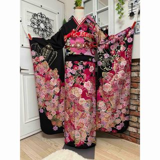 美品 辻ヶ花 たたき染 辻が花 逸品 蝶 ぼかし 金彩 フルセット 美品 辻ヶ花 たたき染 辻が花 逸品 蝶 ぼかし 金彩 フルセット