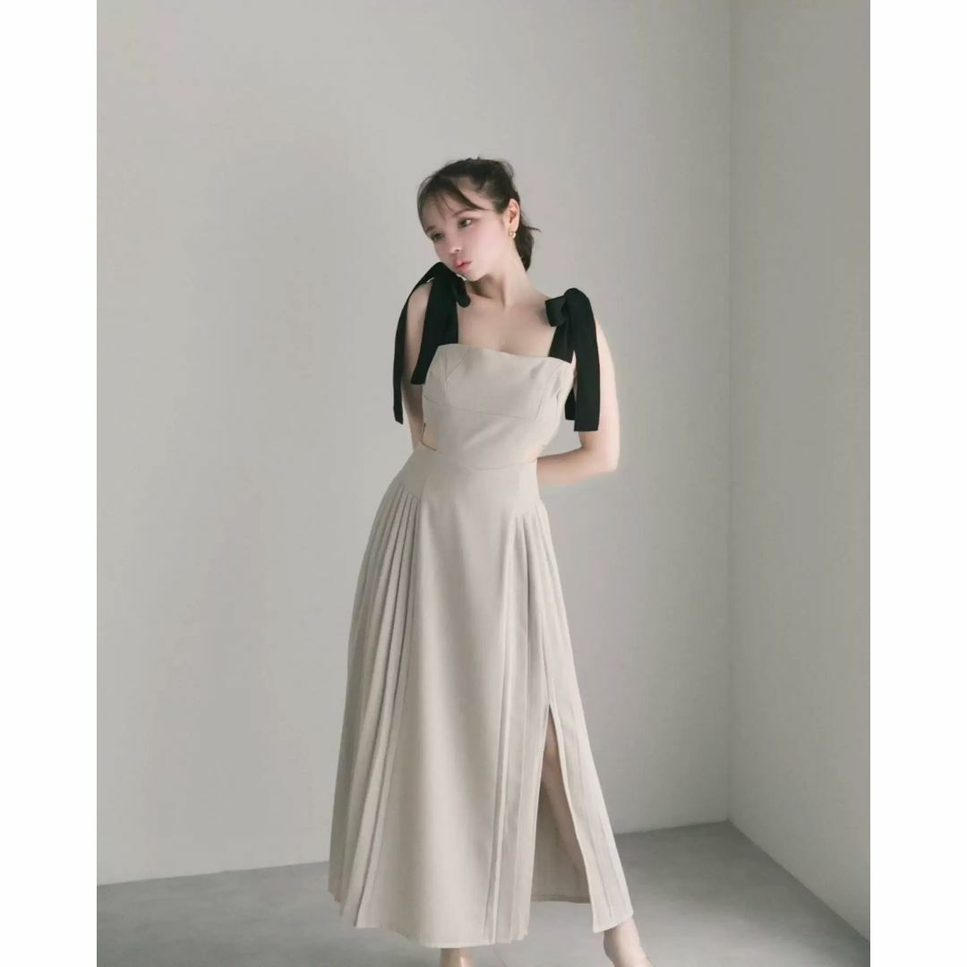 andmary Ann ribbon pleats dress beige andmary Ann ribbon pleats dress beige