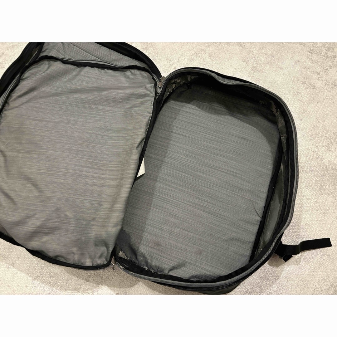 ARC'TERYX - 【廃盤品】ARC'TERYX BLADE 28グレー ARC'TERYX - 【廃盤品】ARC'TERYX BLADE 28グレー