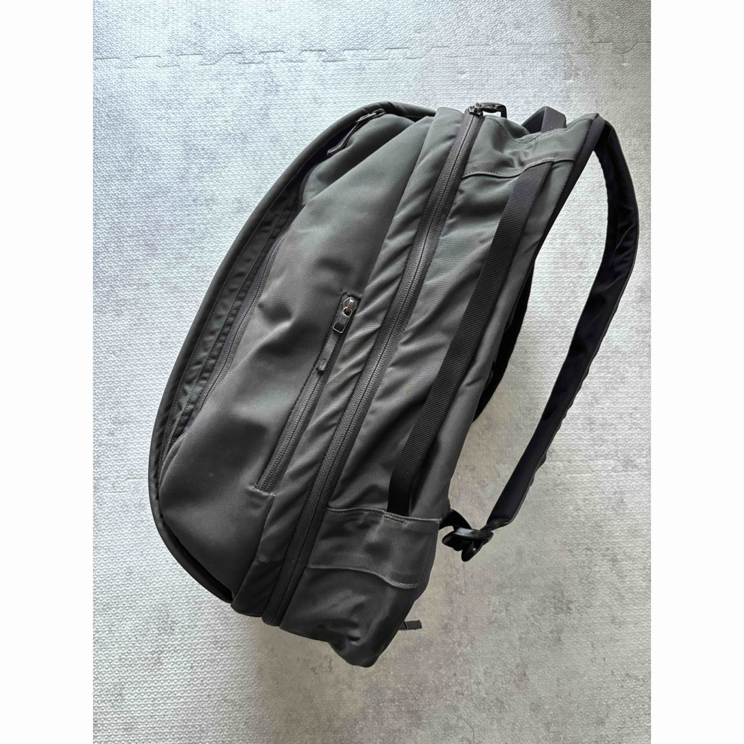 ARC'TERYX - 【廃盤品】ARC'TERYX BLADE 28グレー ARC'TERYX - 【廃盤品】ARC'TERYX BLADE 28グレー