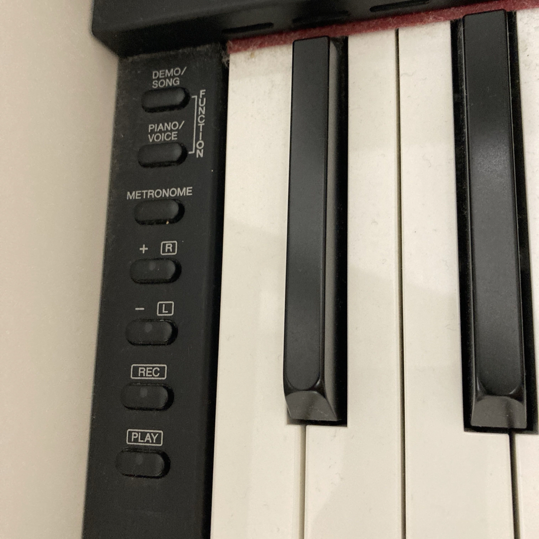 YAMAHA 電子ピアノ アリウス 白 の通販 by とん's shop|ラクマ YAMAHA 電子ピアノ アリウス 白 の通販 by とん's shop|ラクマ