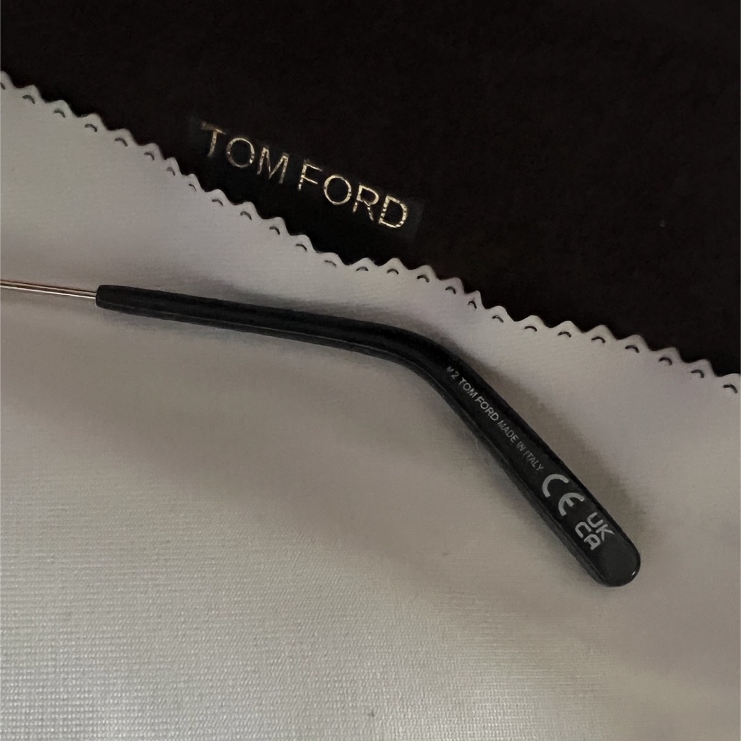 トムフォード 朝倉未来愛用 TOM FORD ft1042-d-01 サングラス トムフォード 朝倉未来愛用 TOM FORD ft1042-d-01 サングラス