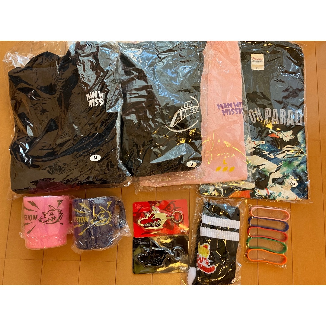 MAN WITH A MISSION - ★マンウィズ・パーカー＆Tシャツ＆小物10点★未使用！MWAM