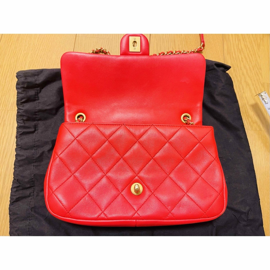 CHANEL - 【超希少品】シャネル ショルダーバック 赤の通販 by CHANEL - 【超希少品】シャネル ショルダーバック 赤の通販 by