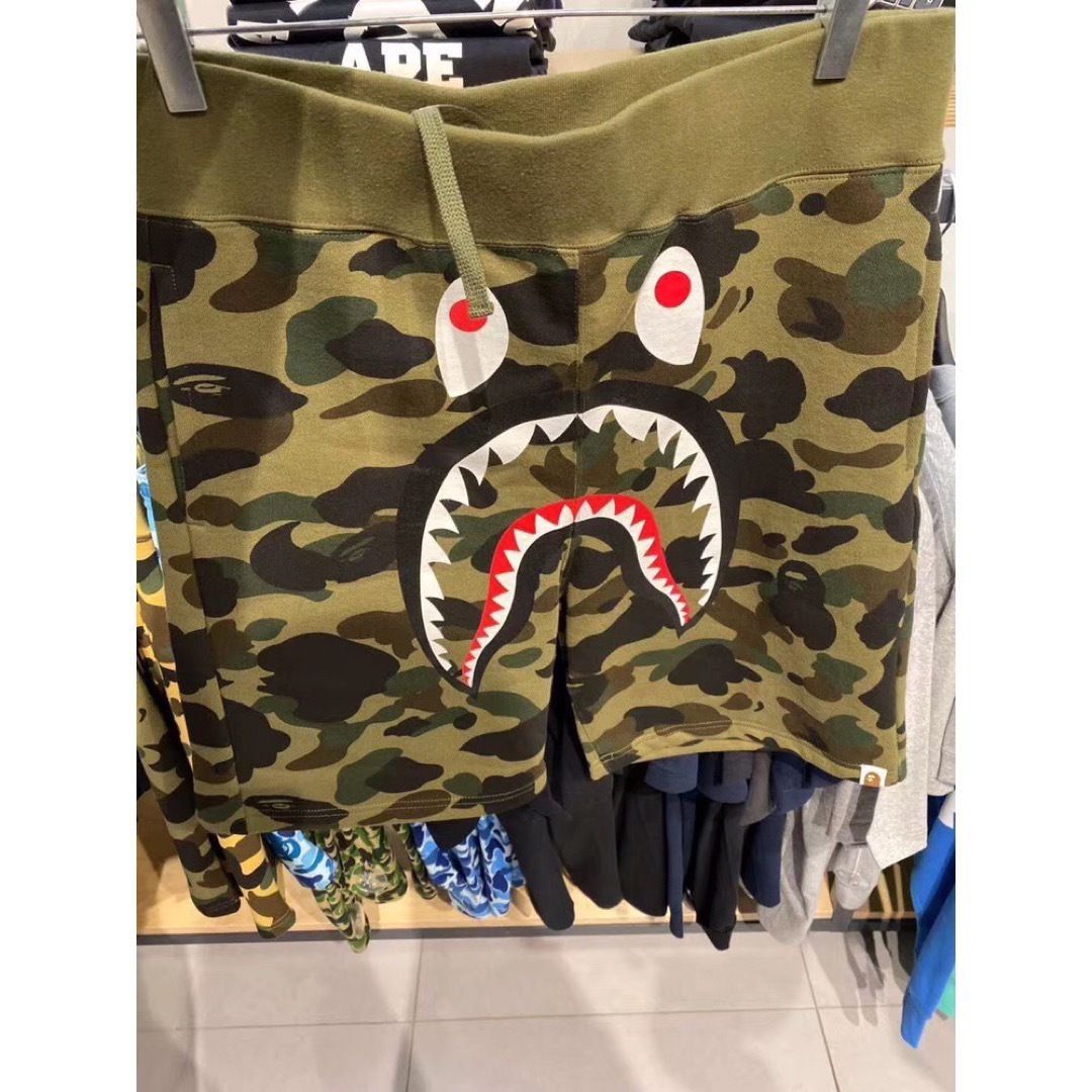 A BATHING APE - アベシングエイプbape日本製ベイプ カモフラ A BATHING APE - アベシングエイプbape日本製ベイプ カモフラ