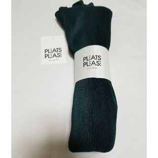 PLEATS PLEASE ISSEY MIYAKE(グリーン・カーキ/緑色系)の新品 PLEATS PLEASE ISSEY MIYAKE(グリーン・カーキ/緑色系)の新品