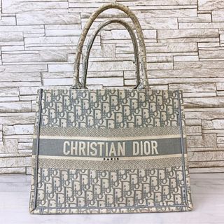 Christian Dior(トートバッグ ・ グレー/灰色系)のフリマ Christian Dior(トートバッグ ・ グレー/灰色系)のフリマ