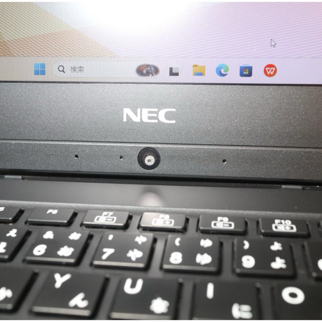 小型!Win11人気の黒8世代Corei5/SSD/メ8G/無線/カメラ/FHD 小型!Win11人気の黒8世代Corei5/SSD/メ8G/無線/カメラ/FHD