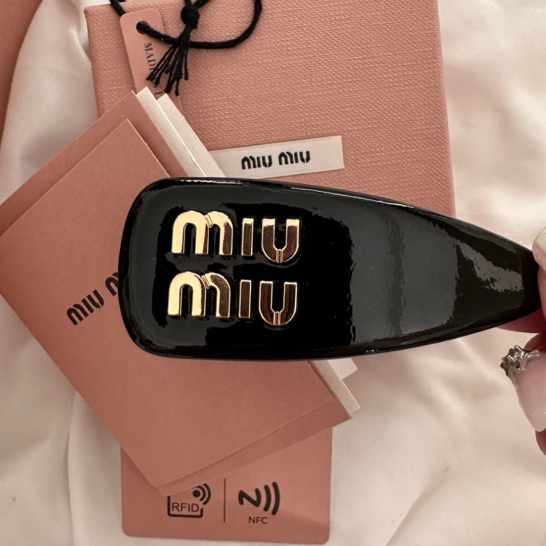 miumiuバレッタ miumiuバレッタ