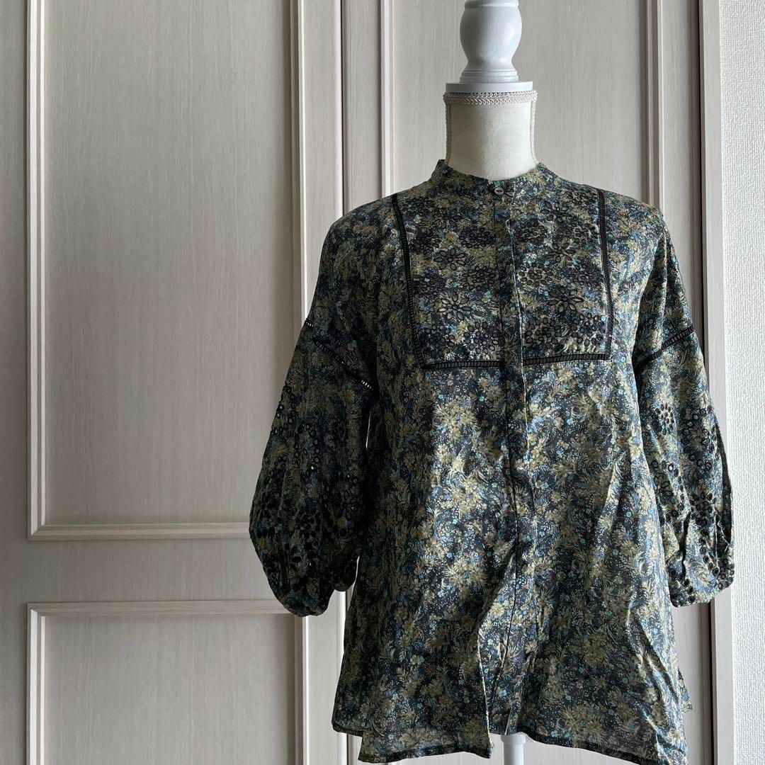 ネットオフ 送料得店  LIBERTY. 刺繍 花柄 リバティLIBERTY ADIEUTRISTESSE 82 - シャツ+ブラウス(長袖+七分)