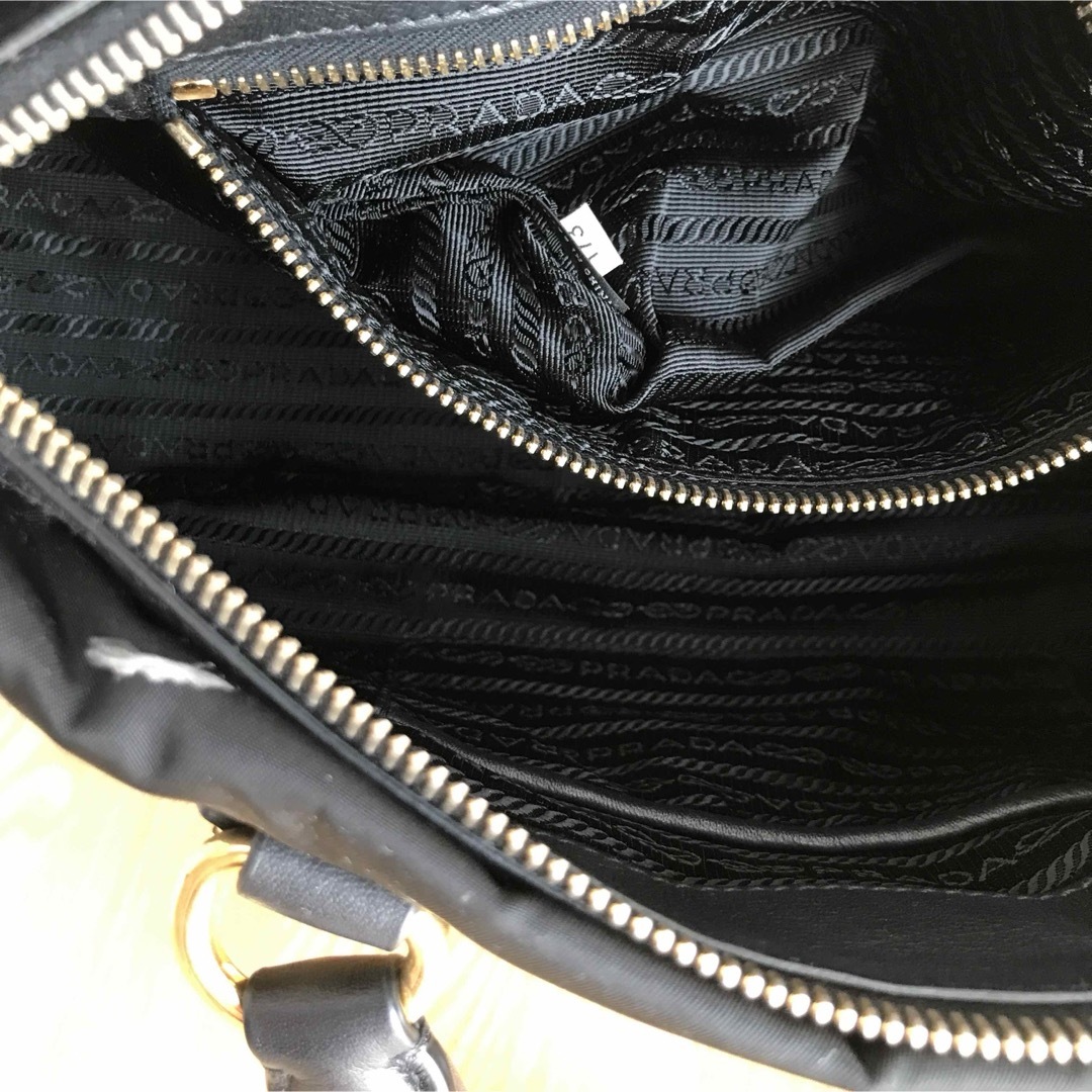 極美品 PRADA プラダ 2way ショルダーバッグ ハンドバッグ 黒 極美品 PRADA プラダ 2way ショルダーバッグ ハンドバッグ 黒