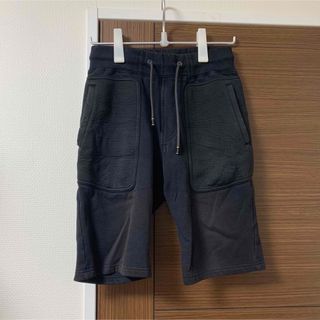 GIVENCHY(ショートパンツ)のフリマアイテム一覧 GIVENCHY(ショートパンツ)のフリマアイテム一覧