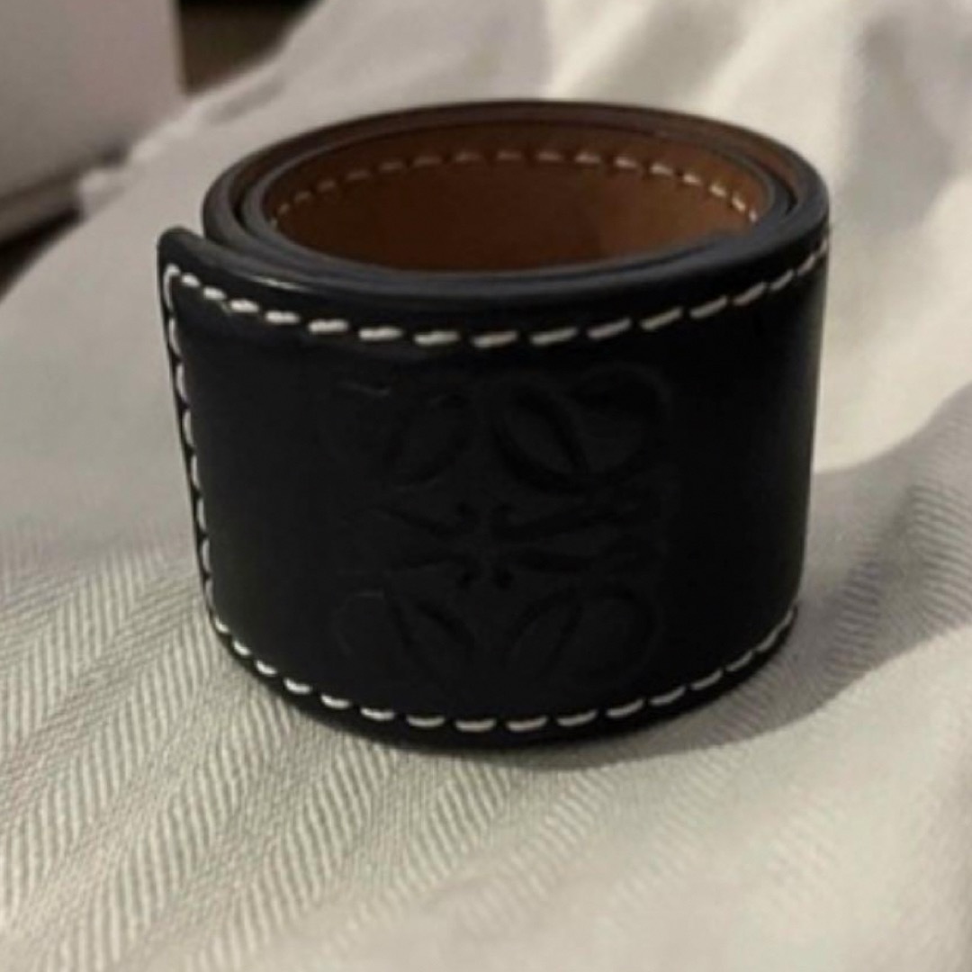 LOEWE レザーバングル 黒 ブレスレット/バングル LOEWE レザーバングル 黒 ブレスレット/バングル