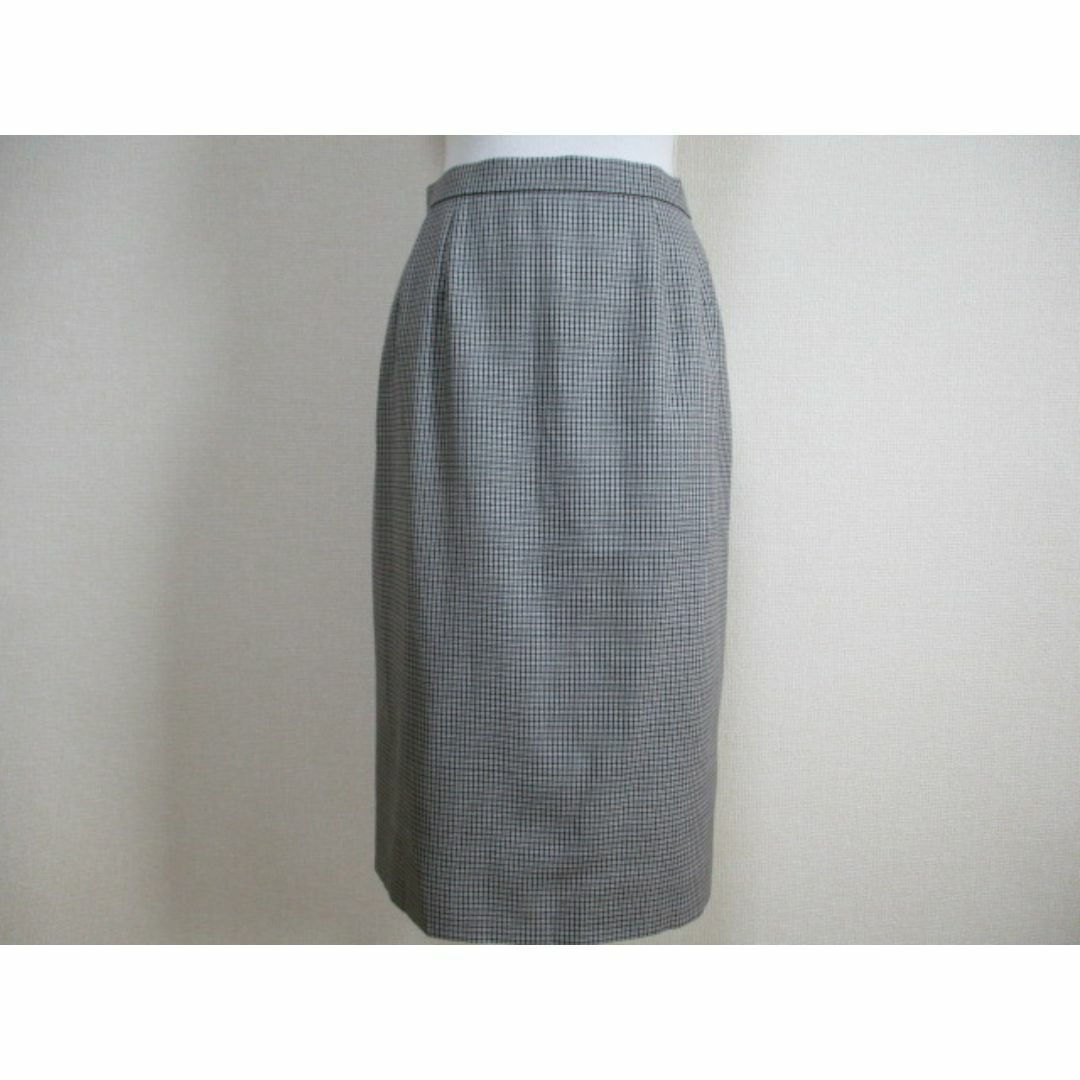 BURBERRY - 未使用 バーバリー BURBERRY スカート 15BR 大きいサイズ 春秋