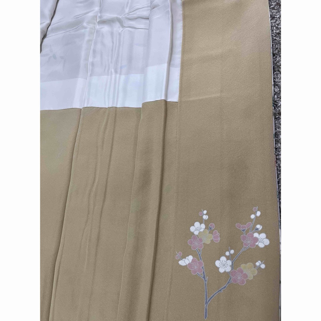 新品未使用‼️ 訪問着 友禅 ちりめん 正絹 ベージュ 花 新品未使用‼️ 訪問着 友禅 ちりめん 正絹 ベージュ 花