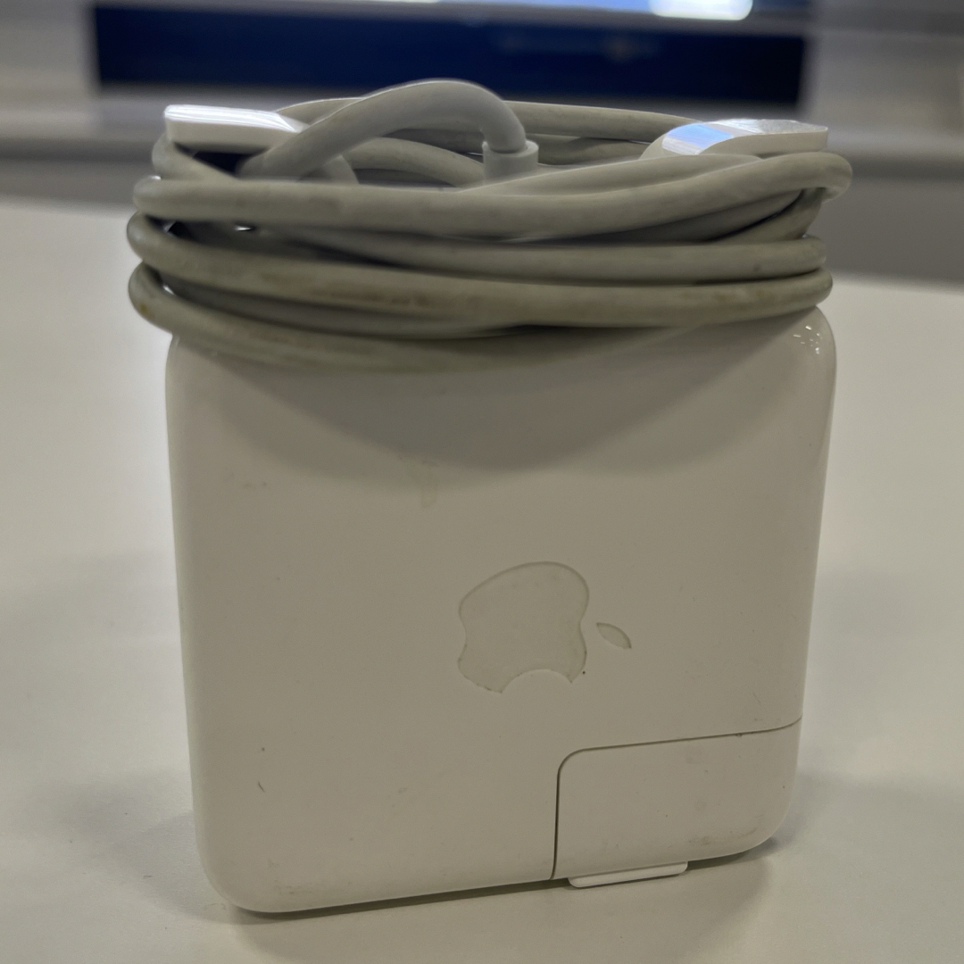 Apple(アップル)のApple MagSafe 2 電源アダプタ 45W MacBook Air スマホ/家電/カメラのPC/タブレット(その他)の商品写真