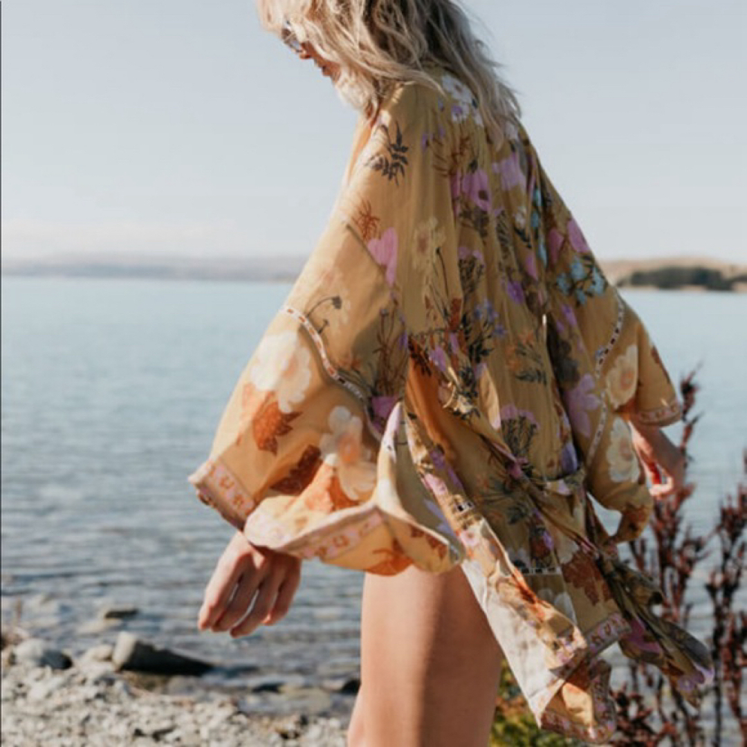 ロンハーマン取り扱い Spell & the Gypsy Kimono ローブ ロンハーマン取り扱い Spell & the Gypsy Kimono ローブ