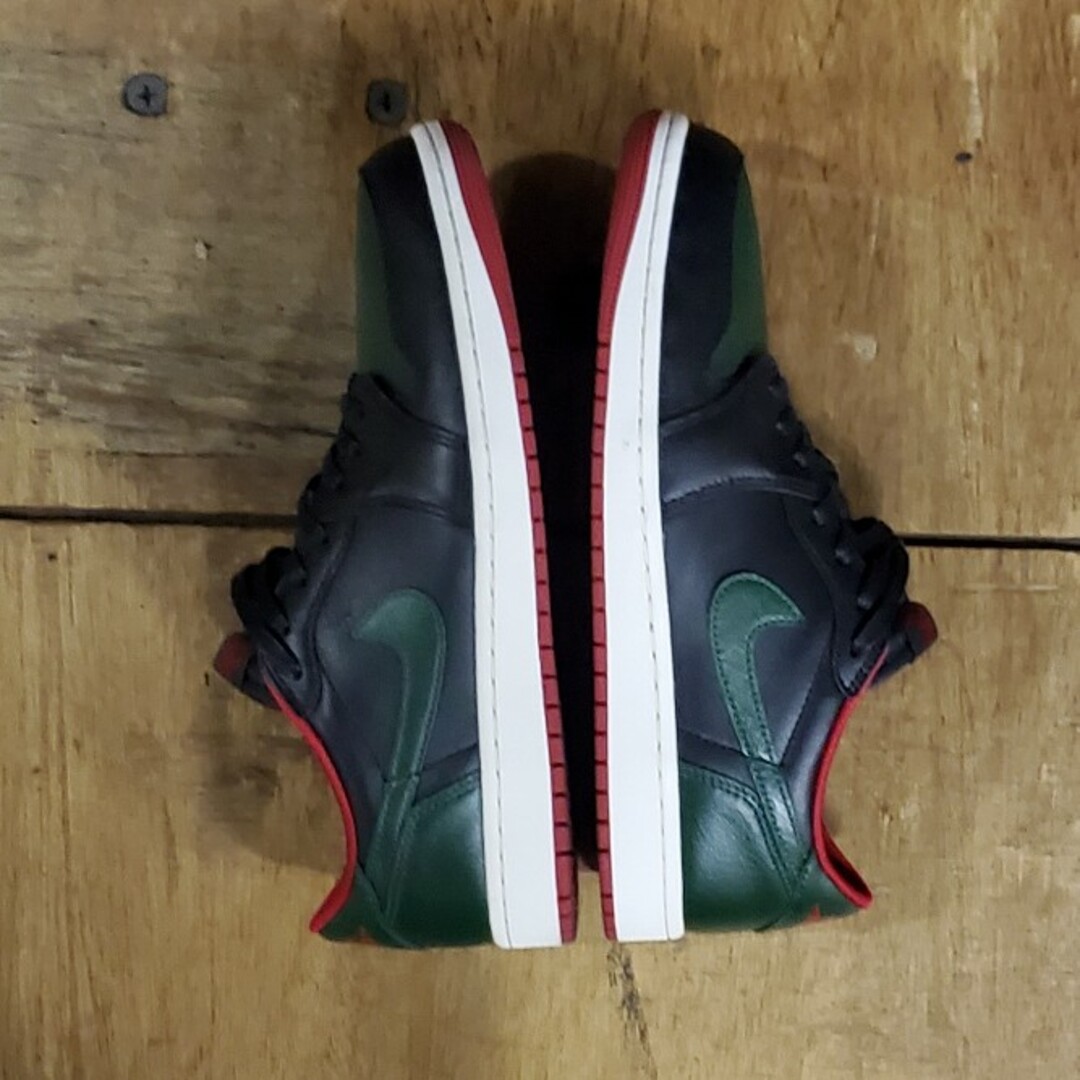 NIKE - JORDAN 1 RETRO LOW グッチカラーの通販 by キヨ's shop NIKE - JORDAN 1 RETRO LOW グッチカラーの通販 by キヨ's shop