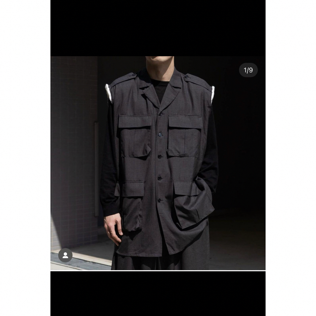 Les Six(レシス)のles six sign別注ベスト メンズのトップス(ベスト)の商品写真