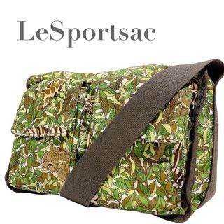 LeSportsac(カモフラージュ ・ ショルダーバッグ)のフリマ LeSportsac(カモフラージュ ・ ショルダーバッグ)のフリマ
