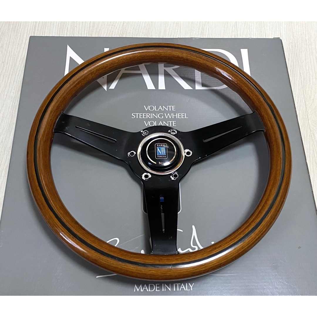 NARDI ナルディ クラシックウッド ステアリング 当時物 NARDI ナルディ クラシックウッド ステアリング 当時物
