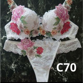 Wacoal - サルート09G C70 & ソングM IVの通販 by ちゃこ's shop Wacoal - サルート09G C70 & ソングM IVの通販 by ちゃこ's shop
