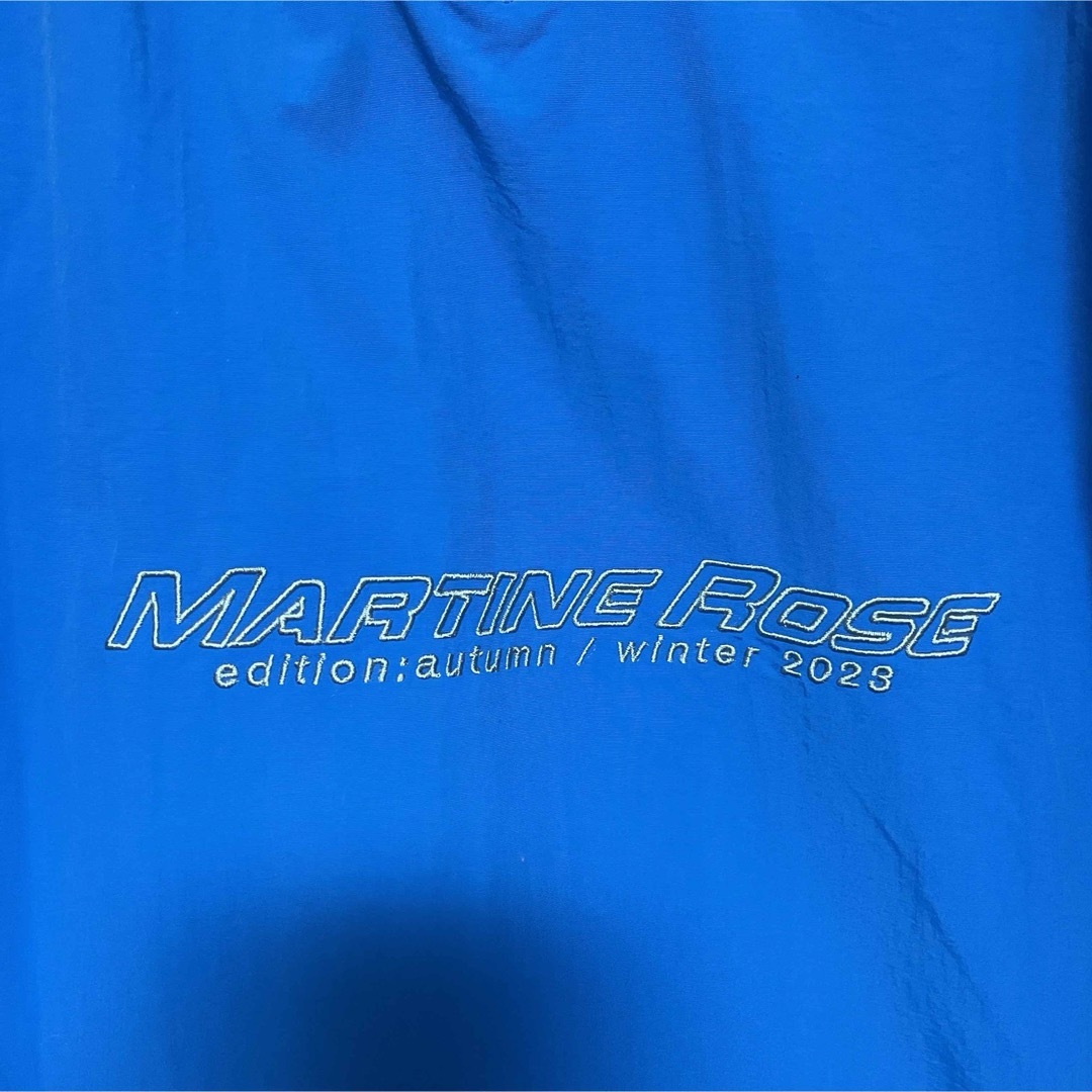 新品】米津玄師さん着用 《Martine Rose》【Mサイズ】ブルーの 新品】米津玄師さん着用 《Martine Rose》【Mサイズ】ブルーの