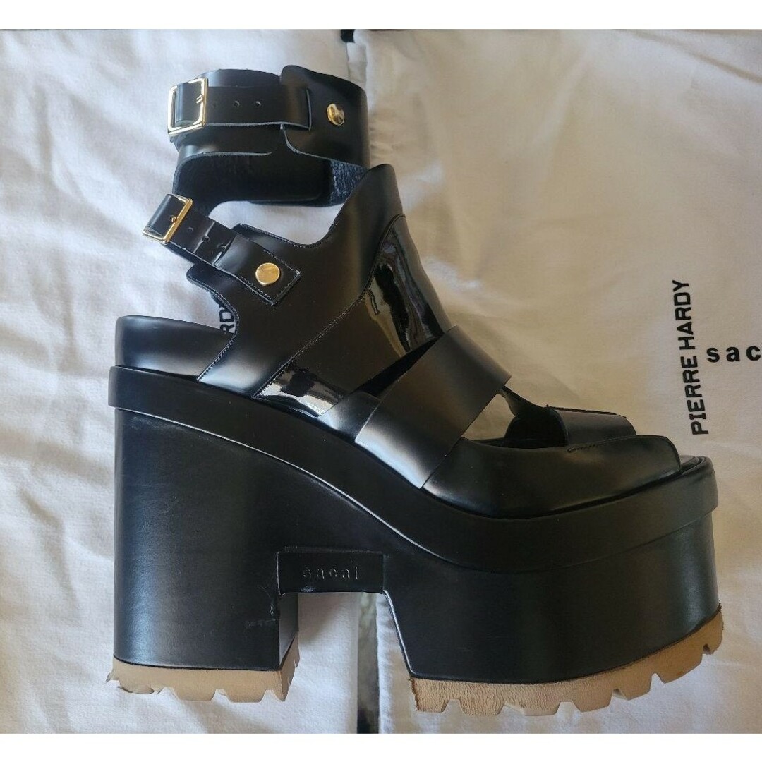 sacai - sacai×PIERRE HARDY 96,120円 美品 レザーサンダル 39の sacai - sacai×PIERRE HARDY 96,120円 美品 レザーサンダル 39の