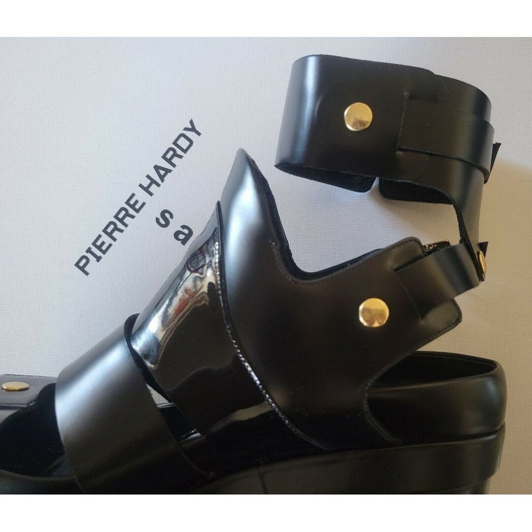 sacai - sacai×PIERRE HARDY 96,120円 美品 レザーサンダル 39の sacai - sacai×PIERRE HARDY 96,120円 美品 レザーサンダル 39の