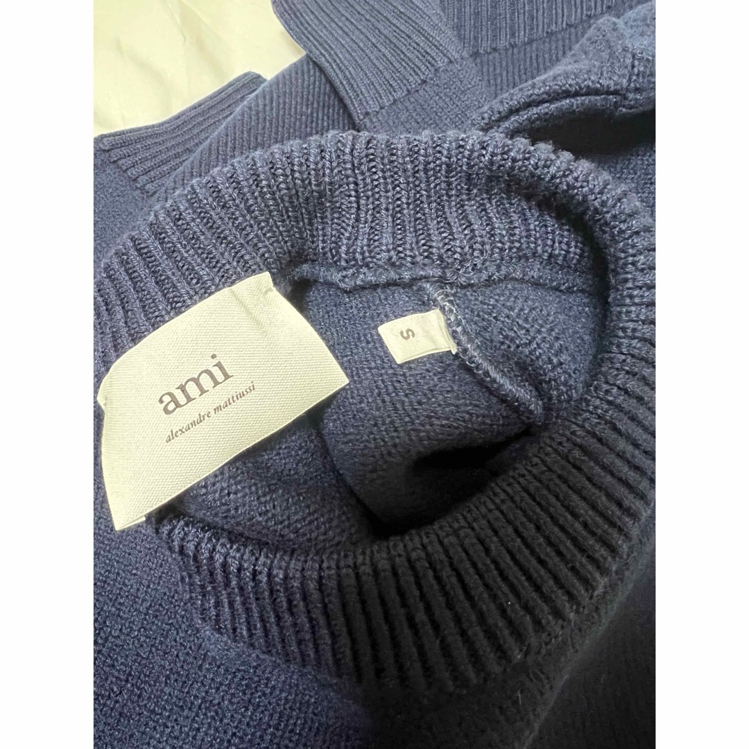 ami - Sサイズ 限定カラー ネイビー AMI PARIS セーターの通販 ami - Sサイズ 限定カラー ネイビー AMI PARIS セーターの通販