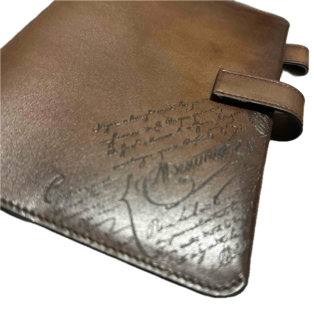 BERLUTI - 【正規品】Berluti ベルルッティ 手帳カバーの通販 by BERLUTI - 【正規品】Berluti ベルルッティ 手帳カバーの通販 by
