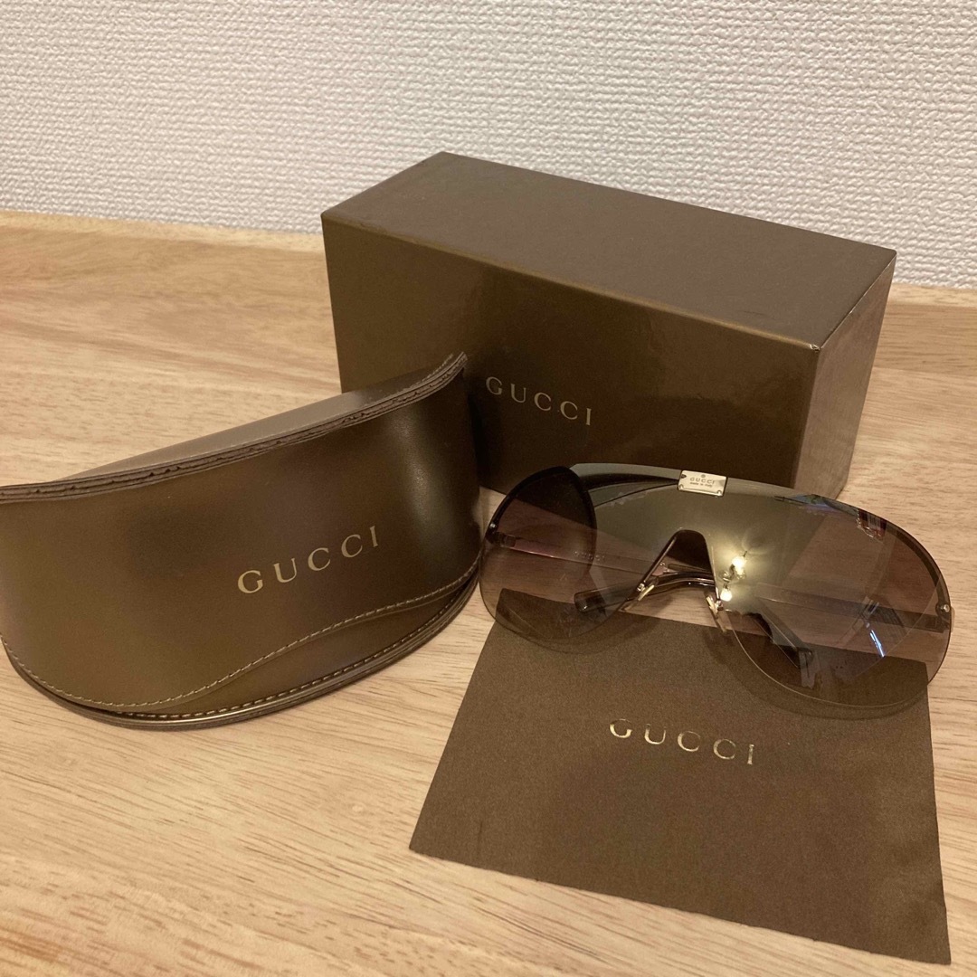GUCCI - GUCCI サングラス ブラウン ケース、メガネ拭き付きの GUCCI - GUCCI サングラス ブラウン ケース、メガネ拭き付きの