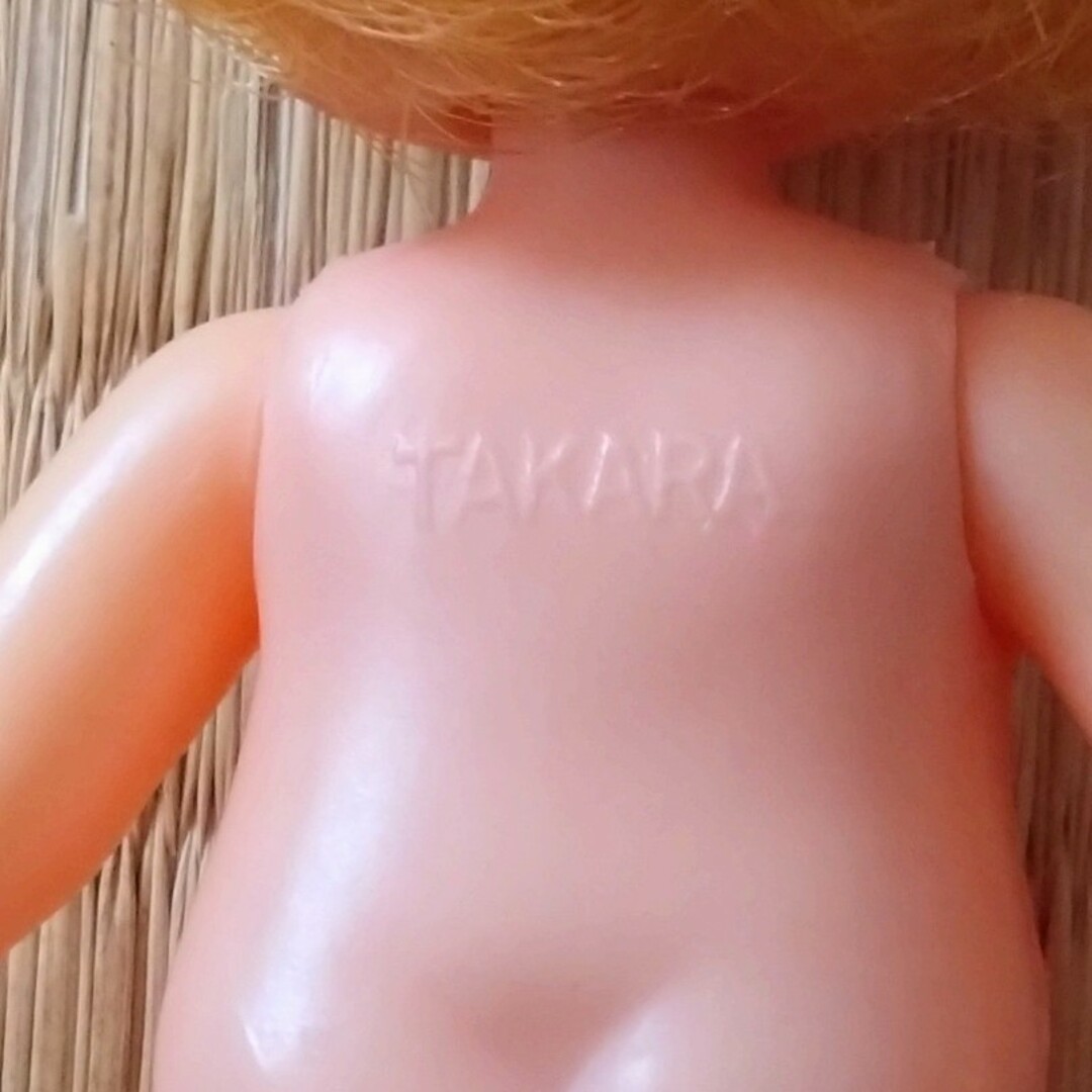 リカちゃん 1970年〜1980年代 双子の赤ちゃんミキちゃんマキ リカちゃん 1970年〜1980年代 双子の赤ちゃんミキちゃんマキ