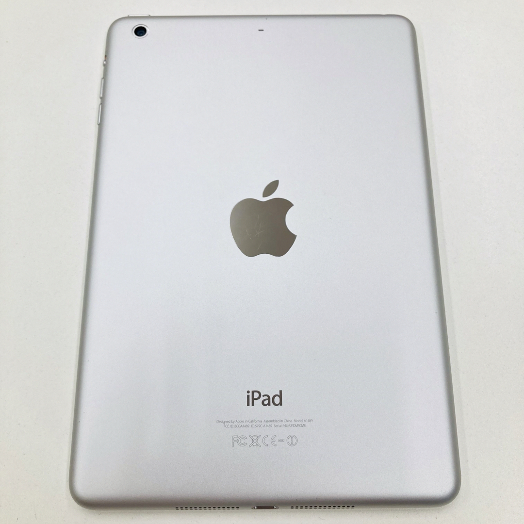 美品 iPad mini2 128GB シルバー Wi‐Fi 初期化 - iPad本体 美品 iPad mini2 128GB シルバー Wi‐Fi 初期化 - iPad本体