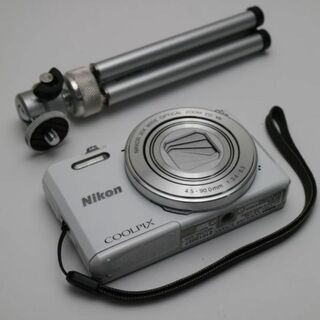 ニコン(Nikon)の超美品 COOLPIX S7000 ホワイト  M222(コンパクトデジタルカメラ)