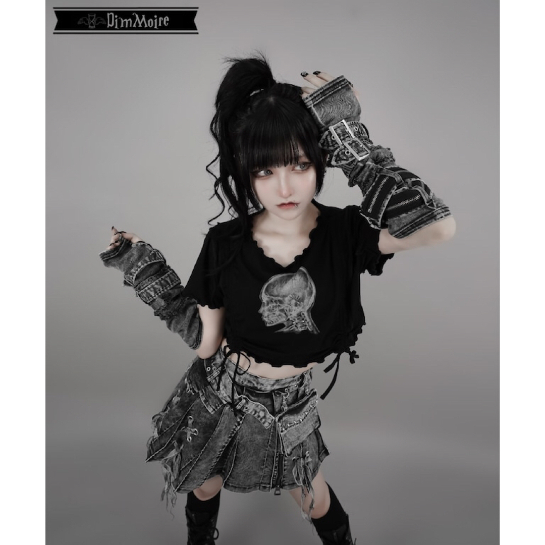 REFLEM - DimMoire ディムモアール piercing ミニ Tシャツ REFLEM - DimMoire ディムモアール piercing ミニ Tシャツ