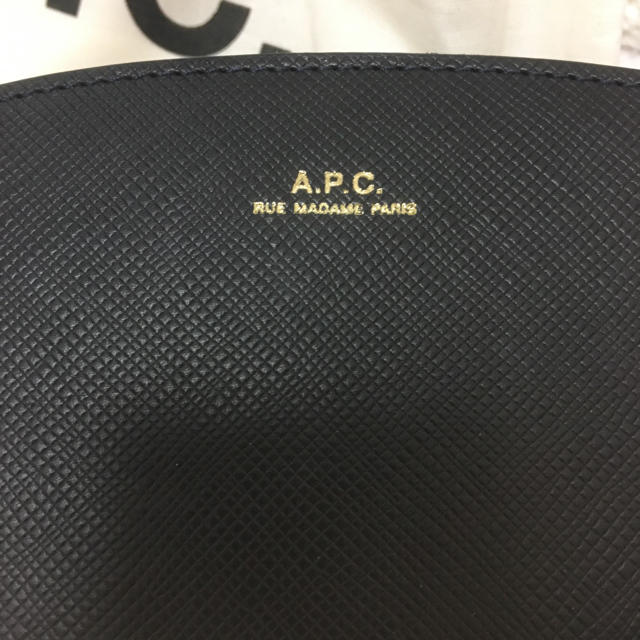 A.P.C(アーペーセー)のA.P.C バック レディースのバッグ(ショルダーバッグ)の商品写真