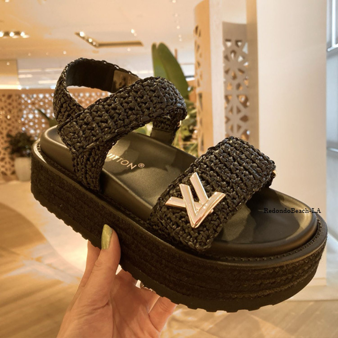 LOUIS VUITTON - VUITTONサンダル ライン・コルドバの通販 by LOUIS VUITTON - VUITTONサンダル ライン・コルドバの通販 by